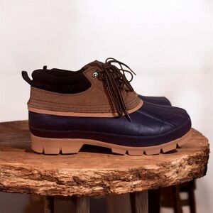 Bass NWT Men’s Waterproof Duck Boots Size 10